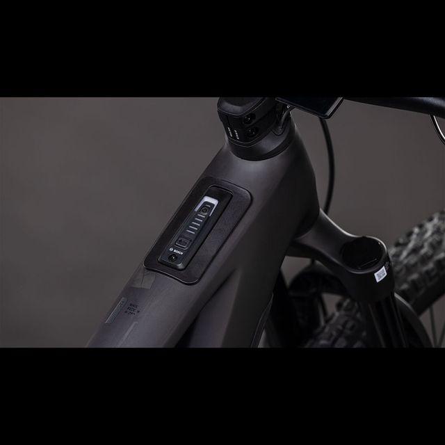 CUBE Stereo Hybrid ONE44 HPC Race 800 sähköpyörä